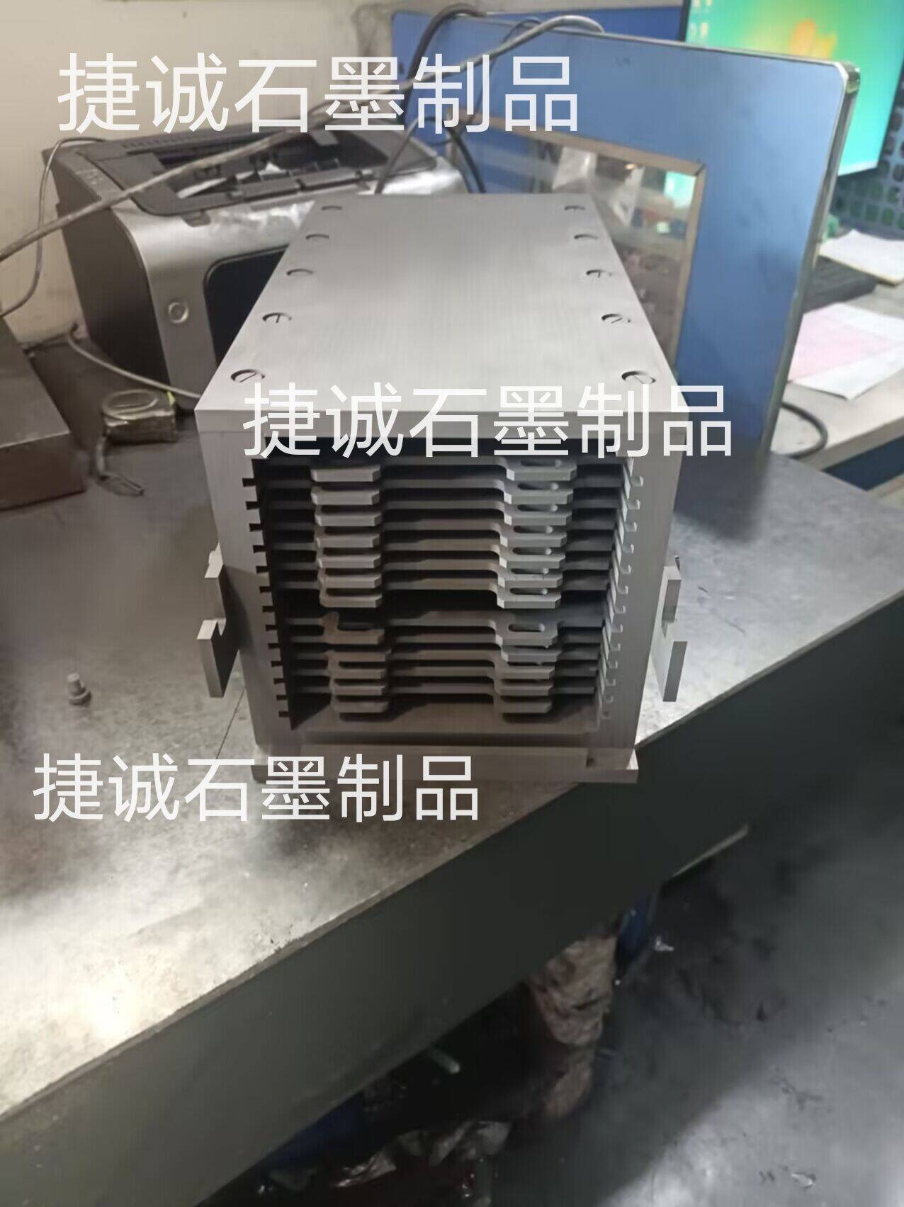 粉末冶金爐，粉末冶金爐石墨件，真空燒結(jié)爐，精密石墨件，粉末冶金爐石墨件加工，粉末冶金爐石墨配件，真空爐，粉末冶金爐生產(chǎn)廠家，粉末冶金爐石墨件加工廠